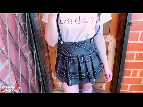 ❤️ Школачы Сосут анын Дик терең жана трахает ордуна класстар. ️❌ Супер секс ky.porngifmag.ru ❌❤